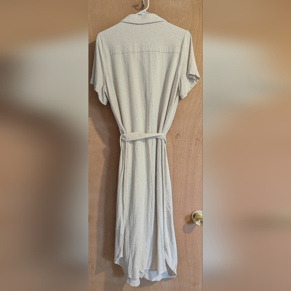 Bae. Button-Down Dress - Picture 3 of 9